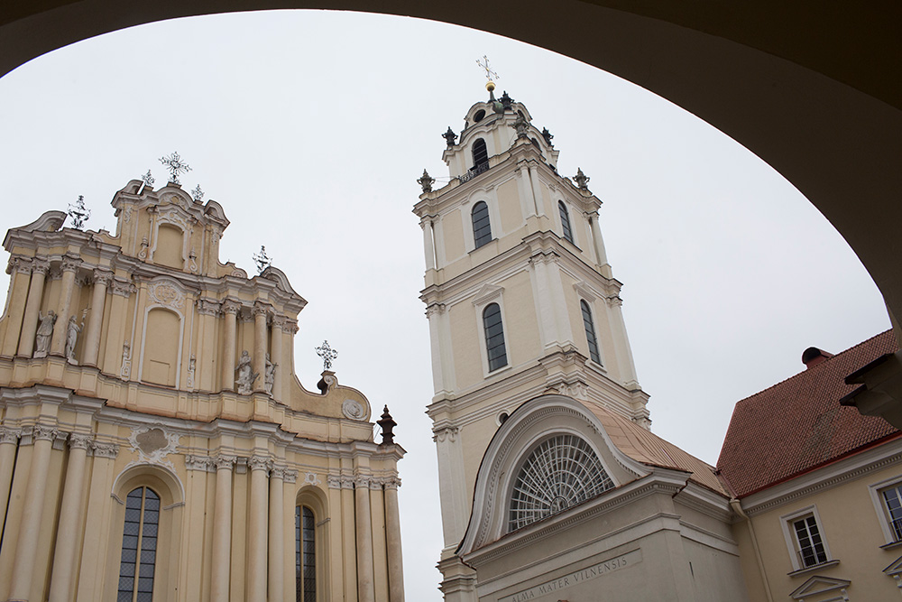 USCPAHA Project Documentary: The Secrets of Baroque Vilnius